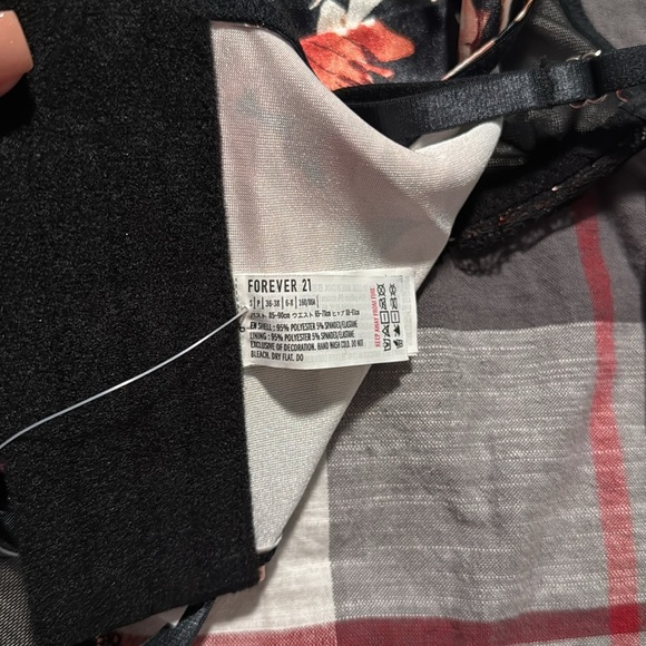 Floral Satin Bralette - Picture 3 of 3